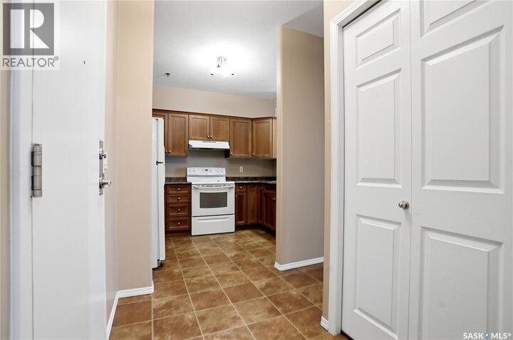 Property Photo:  213 928 Heritage View  SK S7H 5T7 