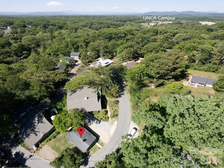 Property Photo:  24 Chatham Road  NC 28804 