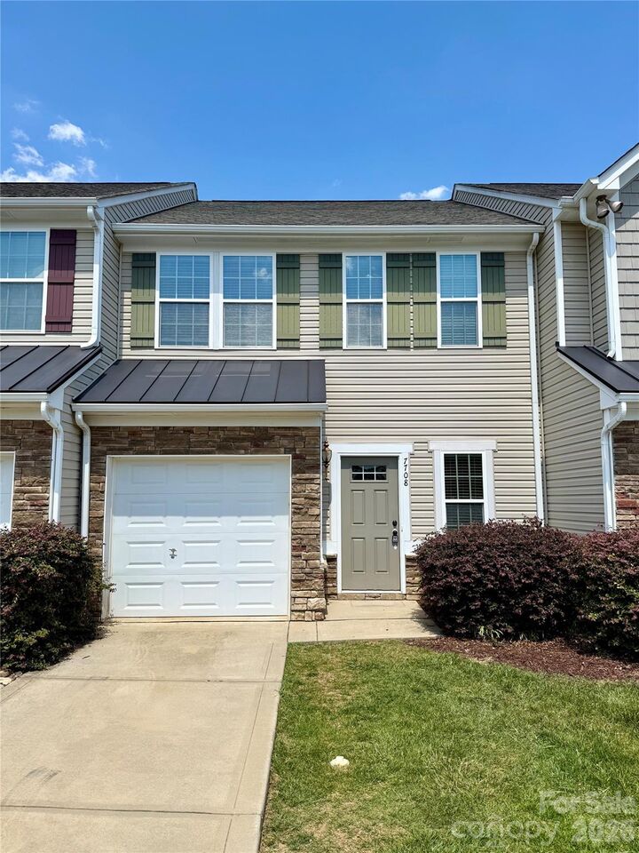Property Photo:  7708 Sweet Fern Way  NC 28273 