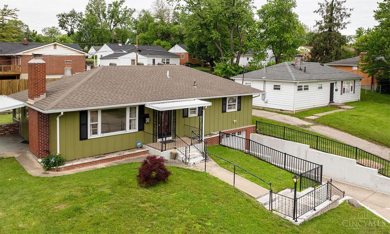 Property Photo:  304 Fulton Lane  OH 45044 