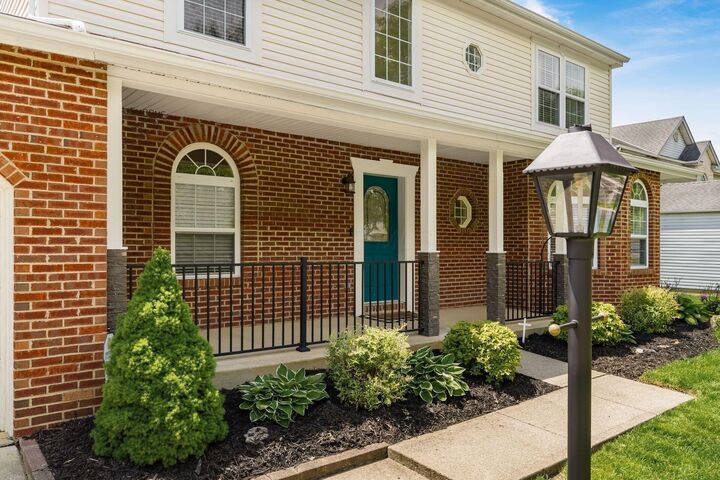 Property Photo:  305 Mackenzie Drive  OH 43147 
