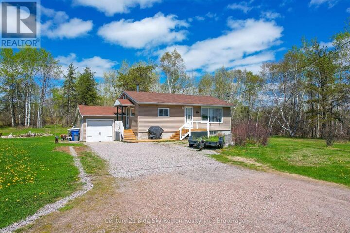 Property Photo:  1742 Highway 17 East  ON P0H 1H0 
