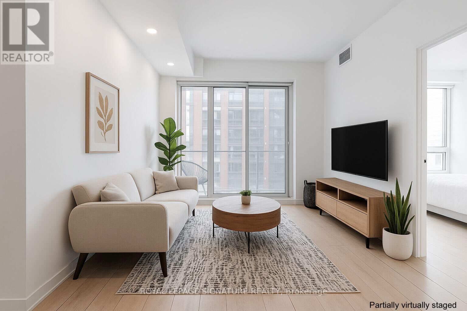 Property Photo:  31 Tippett Road 1208  ON M3H 0C8 
