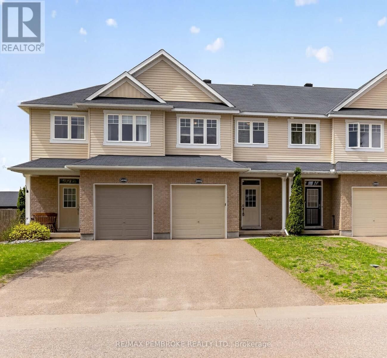Property Photo:  1034 Butler Boulevard  ON K8H 0C2 