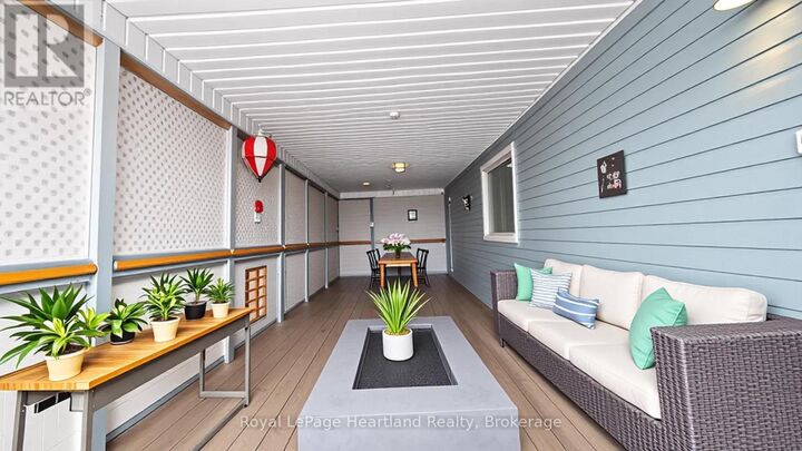 Property Photo:  45 Redford Drive  ON N0M 1S3 