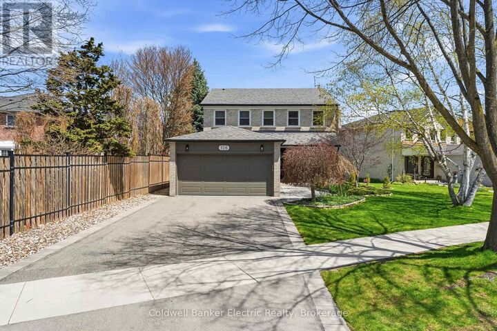 Property Photo: 106 Greybeaver Trail ON M1C 4V3