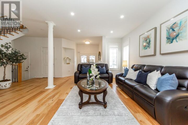 Property Photo:  3773 Quiet Creek Drive  ON L5M 8A9 