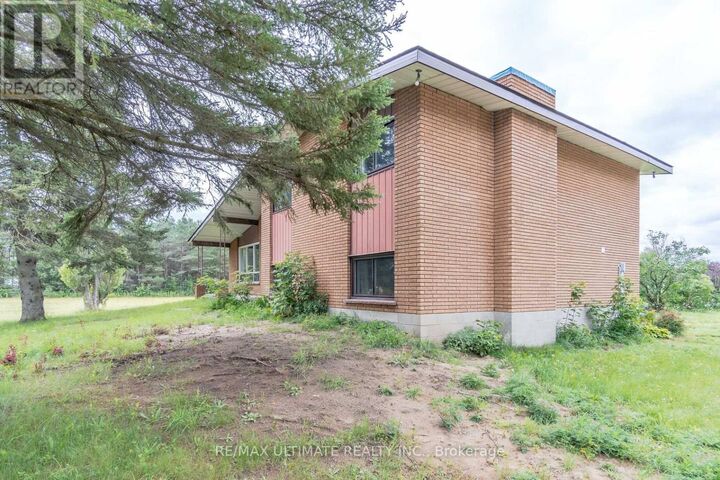 Property Photo:  321 Warrington Road  ON L0M 1S0 