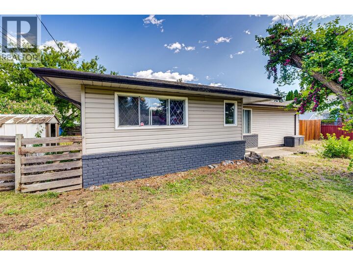 Property Photo: 1309 43 Street BC V1T 7R7