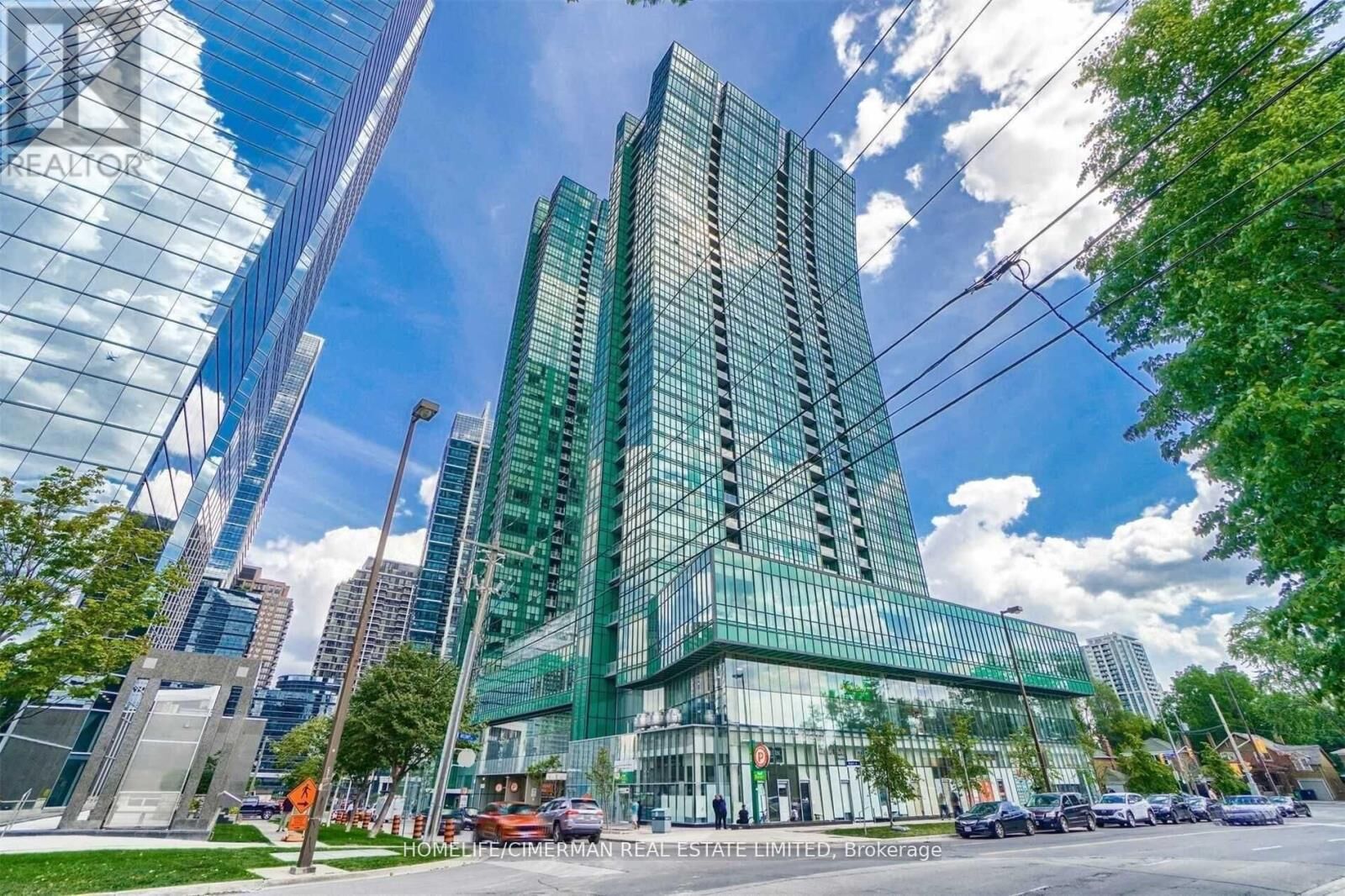 Property Photo: 11 Bogert Avenue 3206 ON M2N 0H4