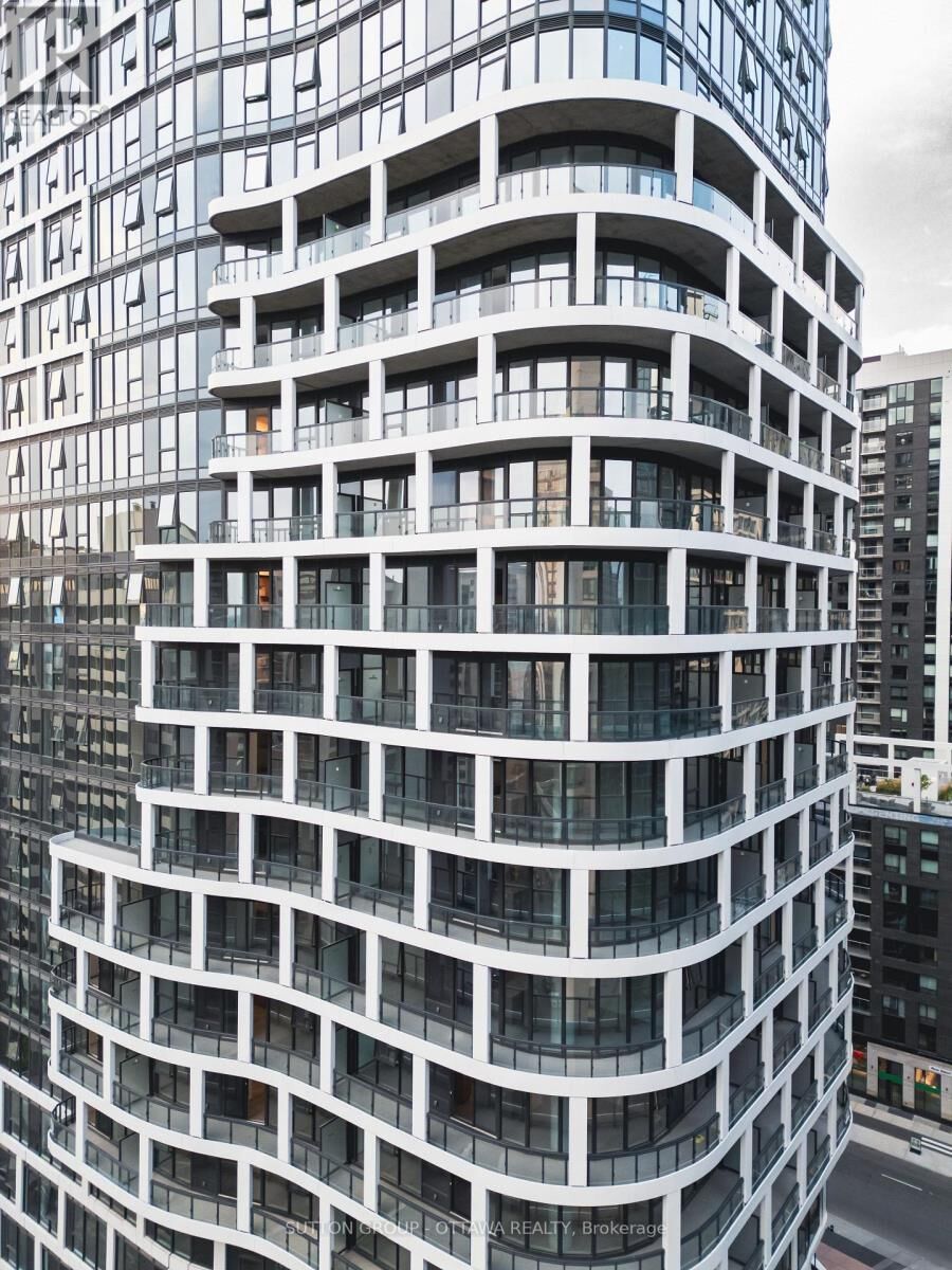Property Photo:  400 Albert Street 1609  ON K1N 0G6 