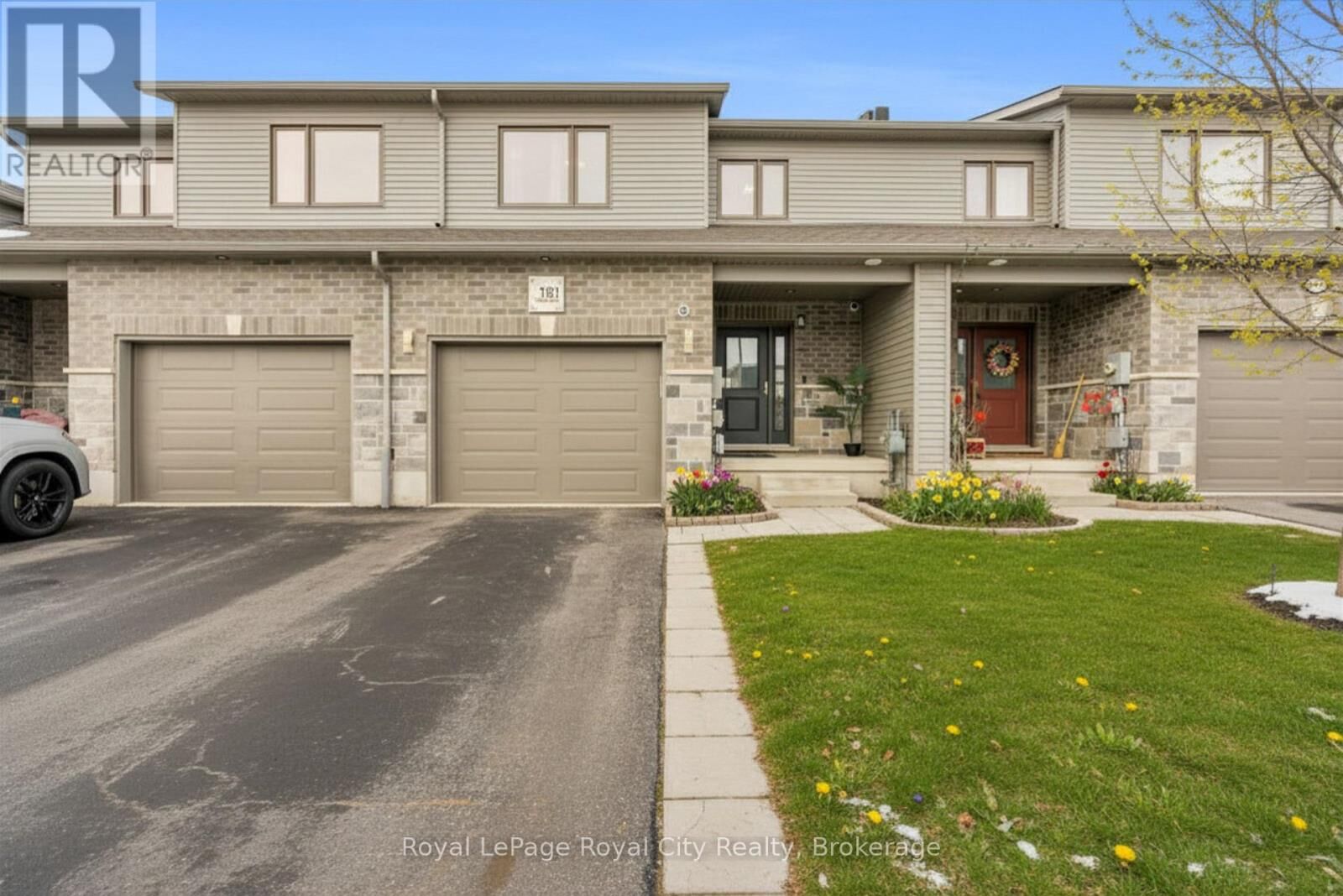 Property Photo: 181 Halls Drive ON N0B 1S0