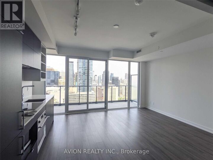 Property Photo: 20 Edward Street 2815 ON M5G 1C9