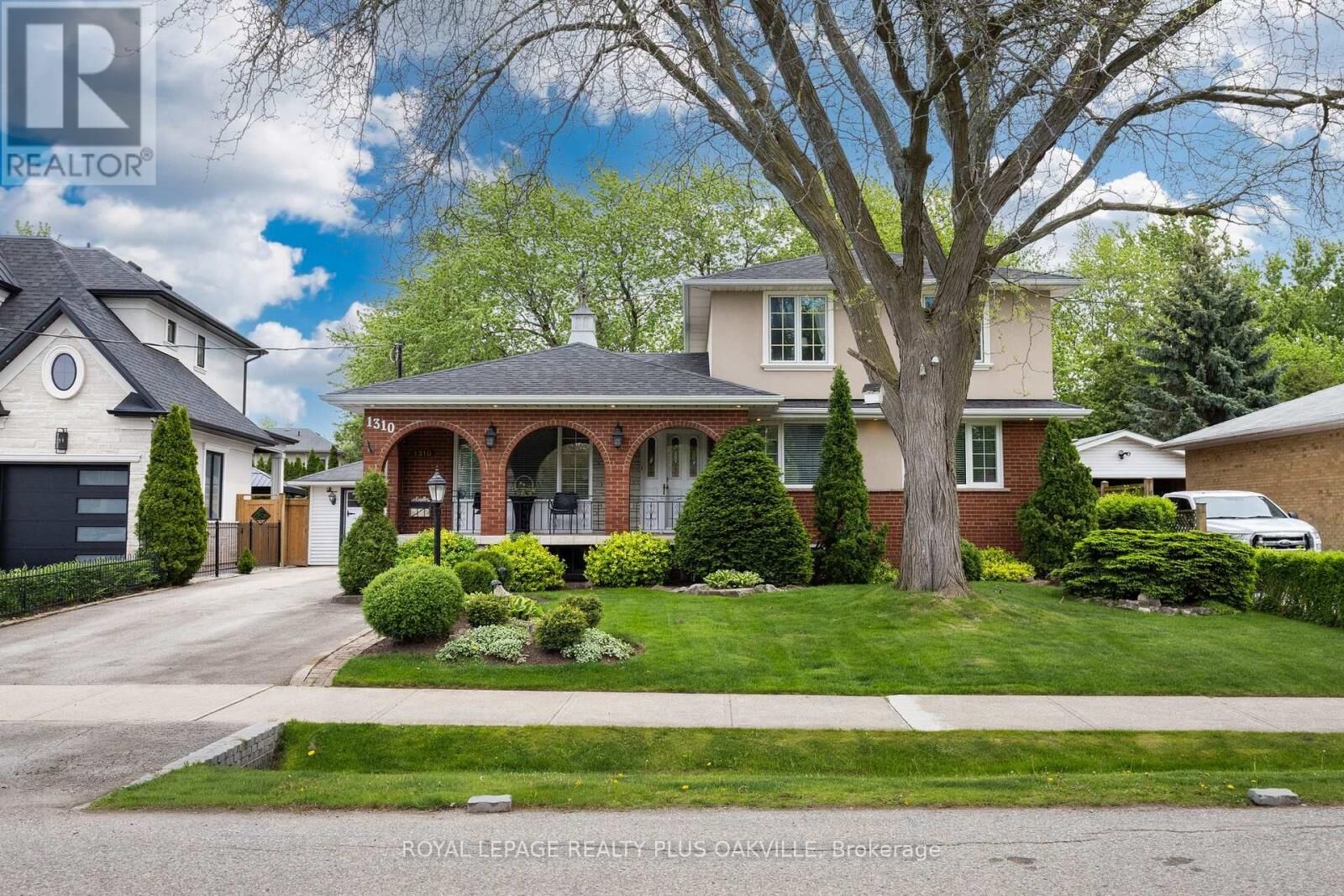 Property Photo:  1310 Tansley Drive  ON L6L 2N4 