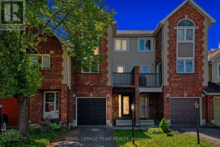 Property Photo: 107 Woodpark Way ON K2J 4C7