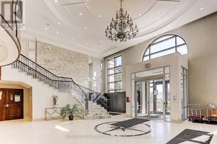 Property Photo: 99 South Town Centre Boulevard 29 ON L6G 0C5