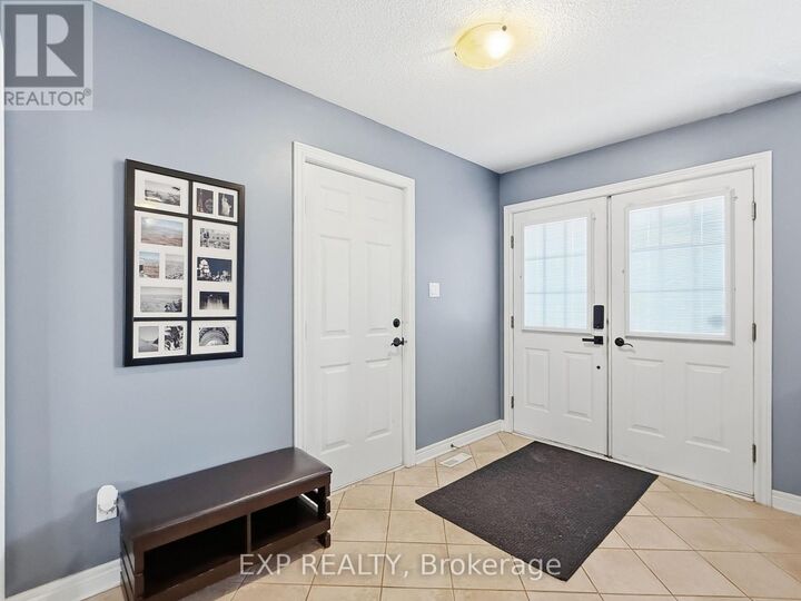 Property Photo:  638 Wharncliffe Road South 7  ON N6J 2N4 