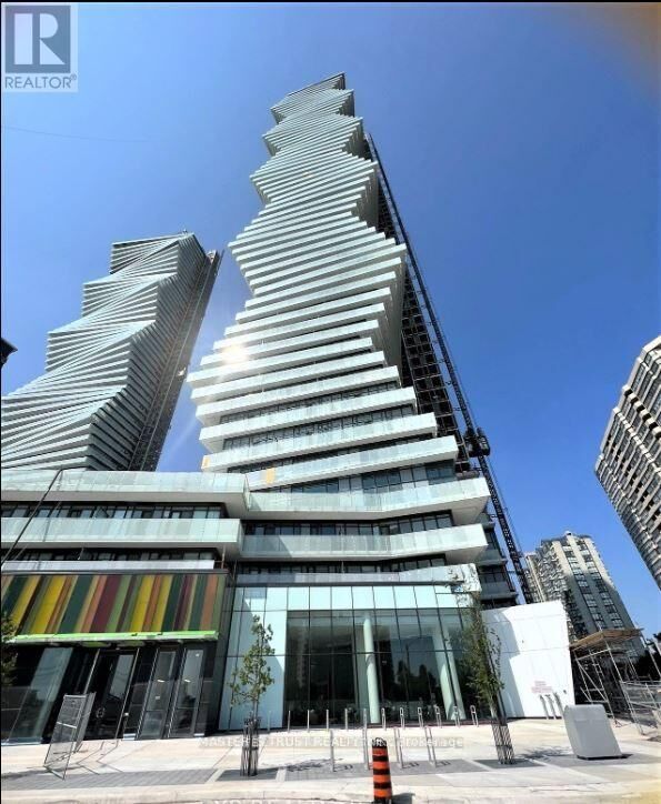 Property Photo:  3883 Quartz Road 803  ON L5B 0M4 