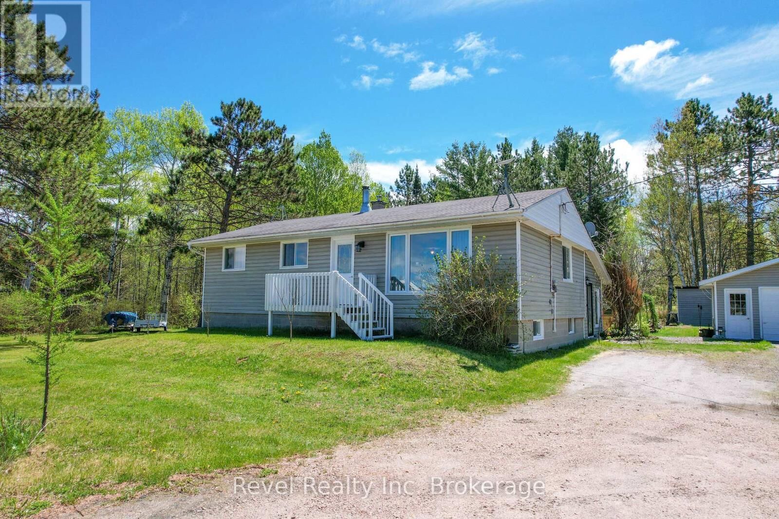 Property Photo: 1827 Highway 654 ON P0H 1H0