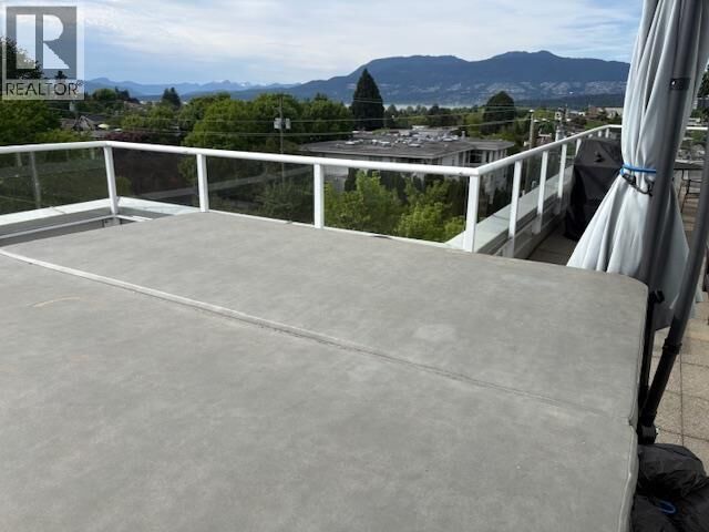 Property Photo: 1818 West 6th Avenue 602 BC V6J 1R6