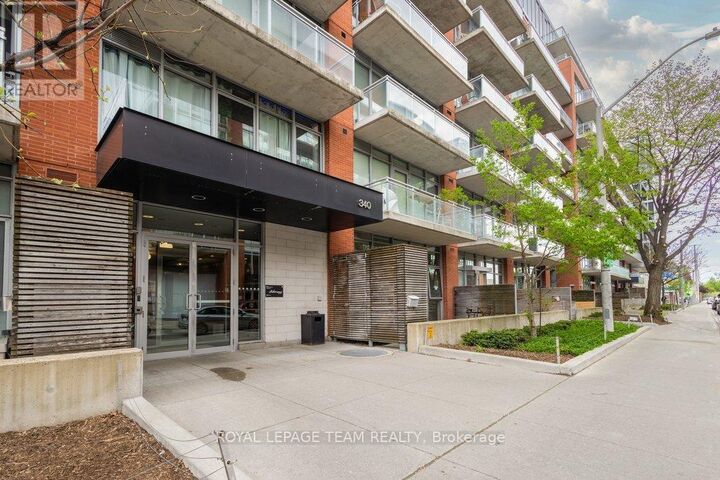 Property Photo:  340 McLeod Street 833  ON K2P 1A4 
