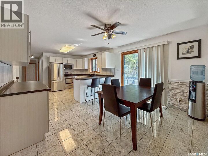 Property Photo: 12 5th Avenue SK S0J 3E0