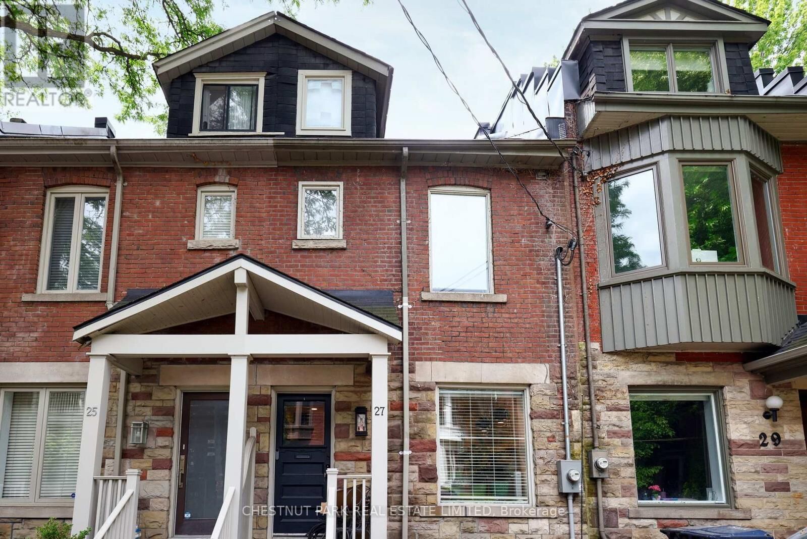 Property Photo:  27 Gibson Avenue  ON M5R 1T4 