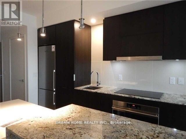 Property Photo:  1 Bloor Street East 3708  ON M4W 1A9 