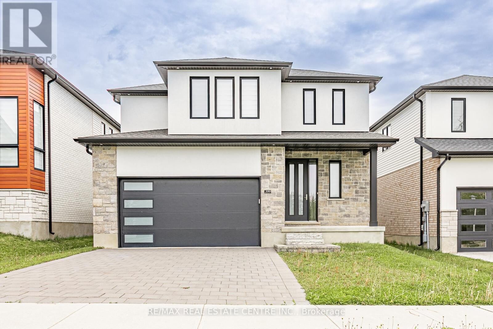 Property Photo:  2282 Wickerson Road  ON N6K 0H4 