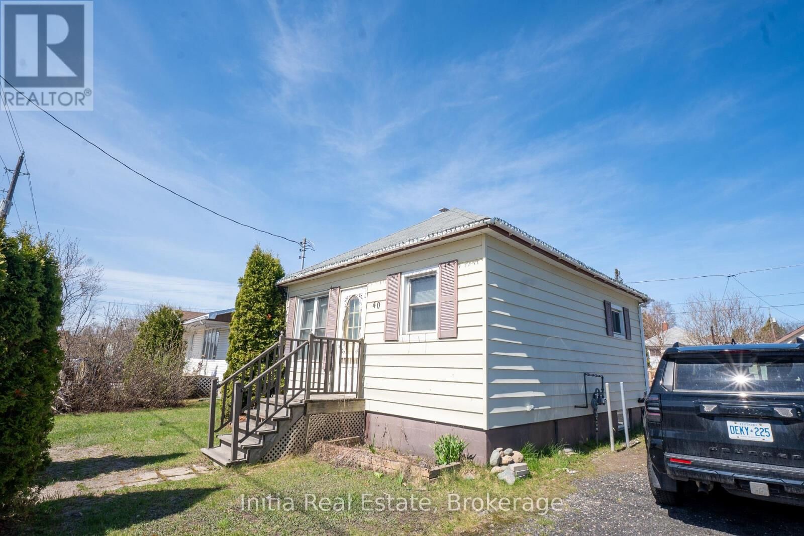 Property Photo: 40 Nickel Street ON P0M 2C0