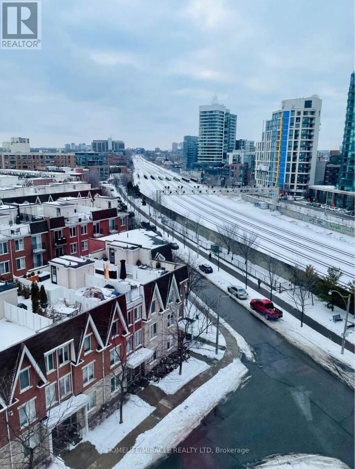 Property Photo: 38 Joe Shuster Way 917 ON M6K 0A5