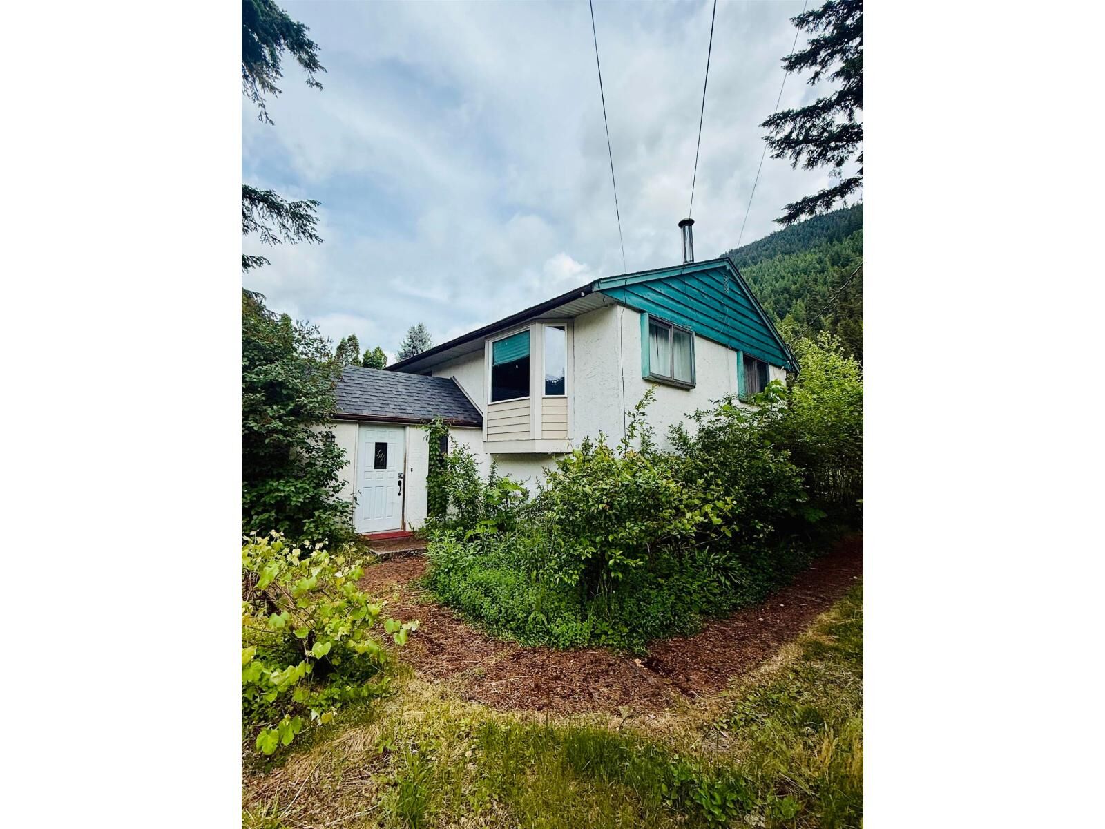 Property Photo:  47404 Macneal Road  BC V0K 1C0 