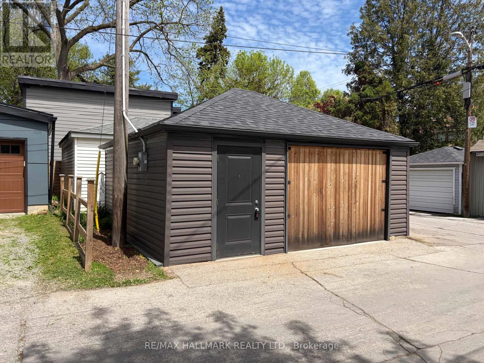 Property Photo:  107R Woodfield Road  ON M4L 2W5 