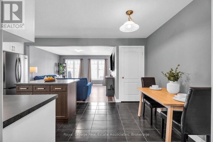Property Photo:  110 Winterton Court  ON L9W 6Z7 