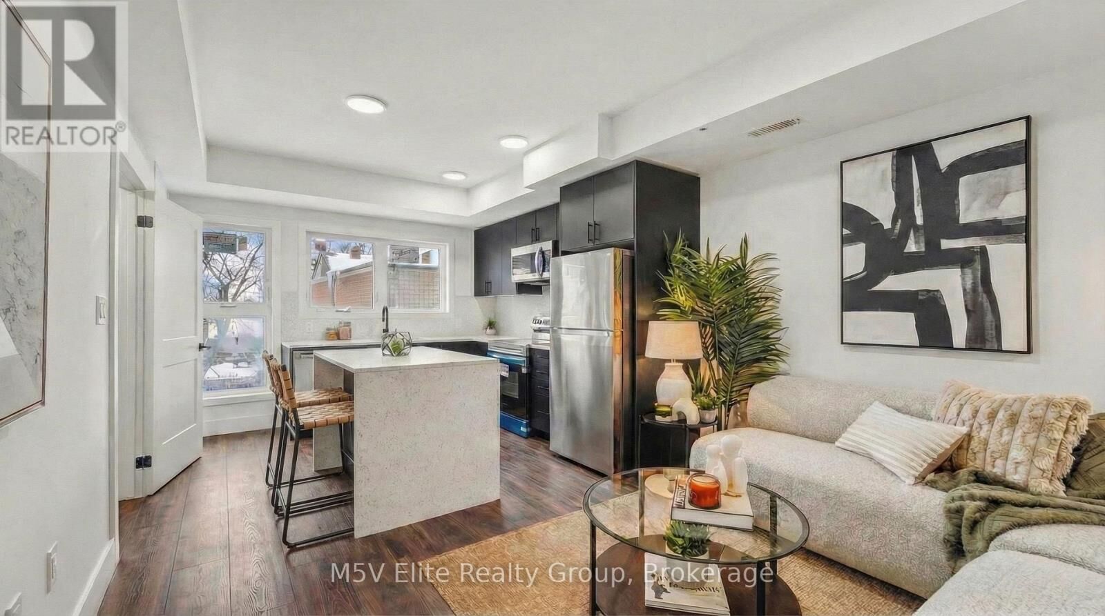 Property Photo: 6638 McLeod Road 318 ON L2G 0Z7