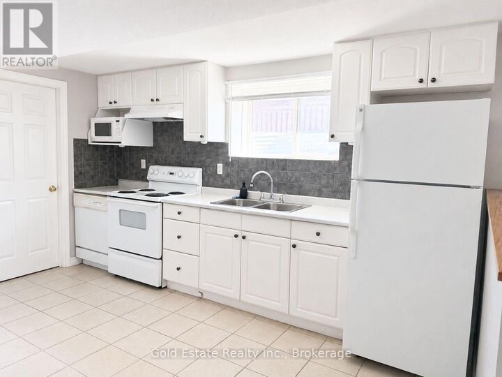 Property Photo: 1387 Marshall Crescent Lower ON L9T 6N4