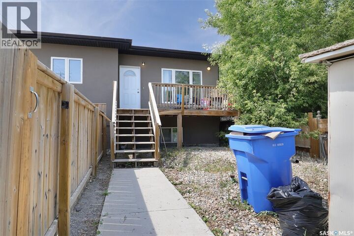 Property Photo: 1956 A&B Edgar Street SK S4N 3K3