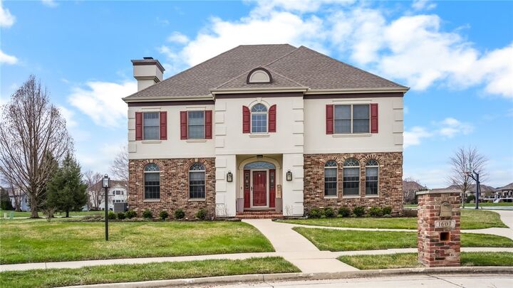 Property Photo:  1607 Chestnut Grove Court  IL 61822 