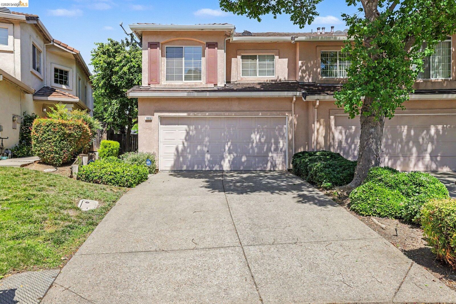 Property Photo:  1806 Gardenia Ct  CA 94531 