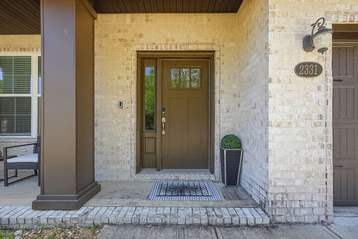 Property Photo:  2331 Hadleigh Hills Court  FL 32566 