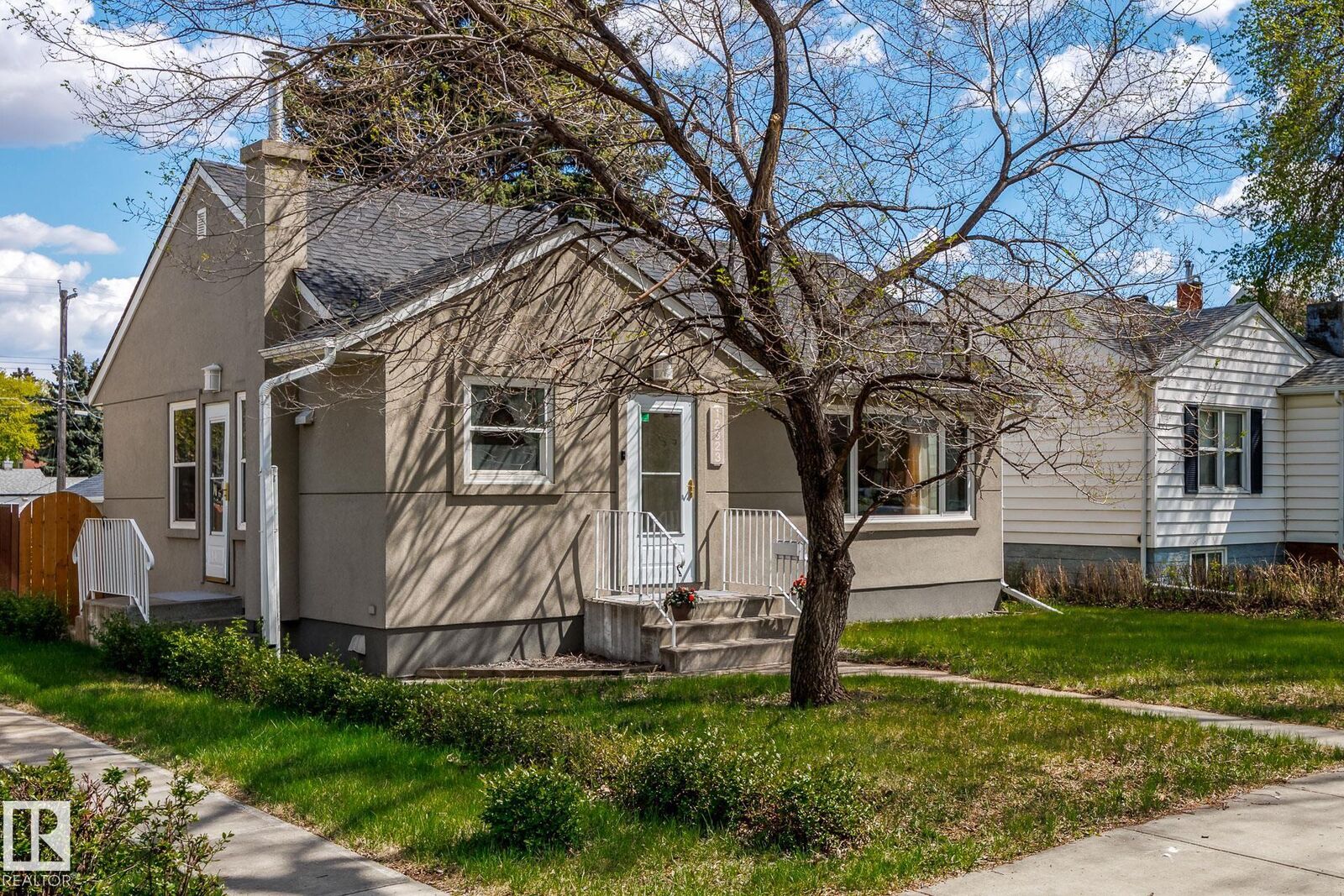 Property Photo: 12323 104 Street NW AB T5G 2L9