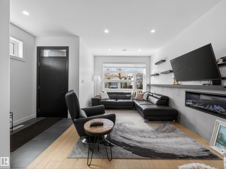 Property Photo: 10449 143 Street NW AB T5N 2S5