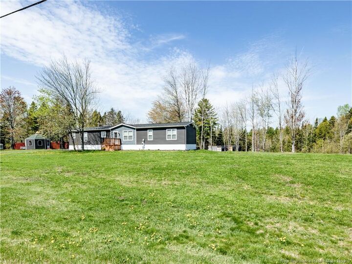 Property Photo: 900 Saint-Charles Nord NB E4W 4T3