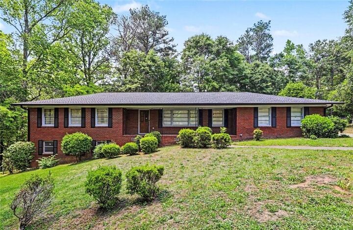 Property Photo: 14 N Poplar Street GA 30213