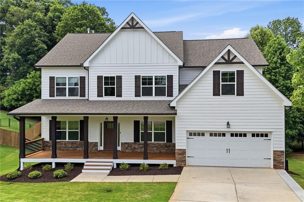 Property Photo:  7285 Hedgerose Drive  GA 30028 