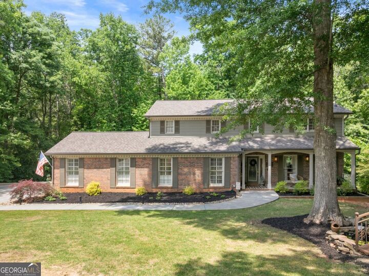Property Photo: 3814 Shawnee Run SW GA 30047