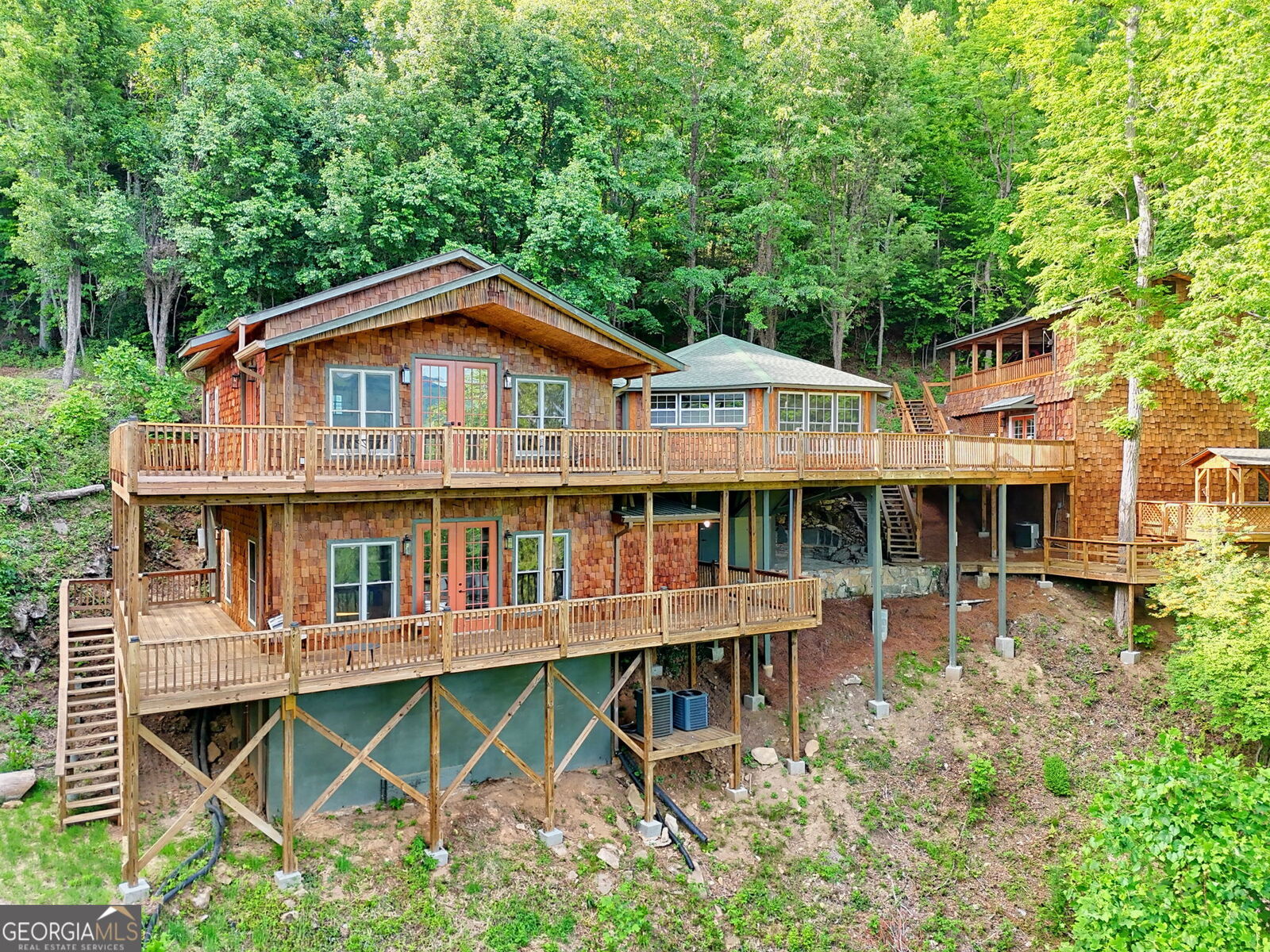Property Photo: 1085 Sky High Drive GA 30537