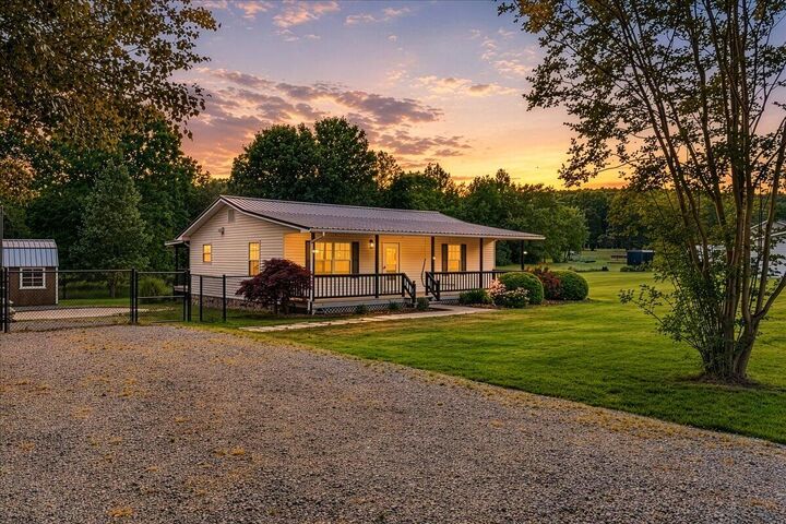 Property Photo:  619 Huff Bend Lane  TN 37880 