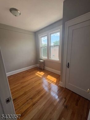 Property Photo:  854 Pennington St 2L  NJ 07202 