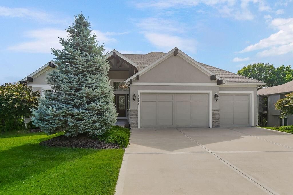 Property Photo: 6817 Millbrook Street KS 66218